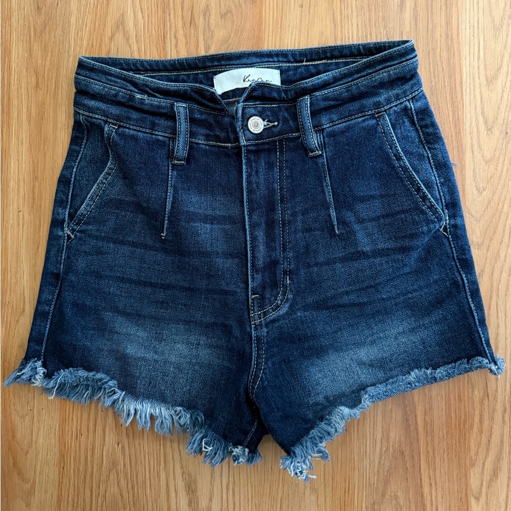 KanCan Women's Blue Denim Shorts size small